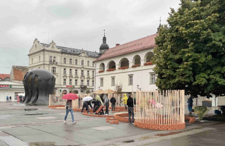 HOSPIC LABIRINT MOČ ŽIVLJENJA